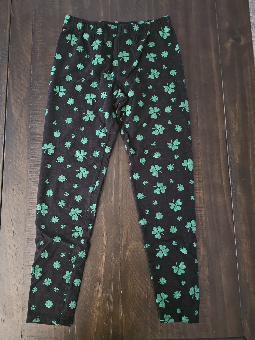 Girls' Black Leggings with Green Clover Print